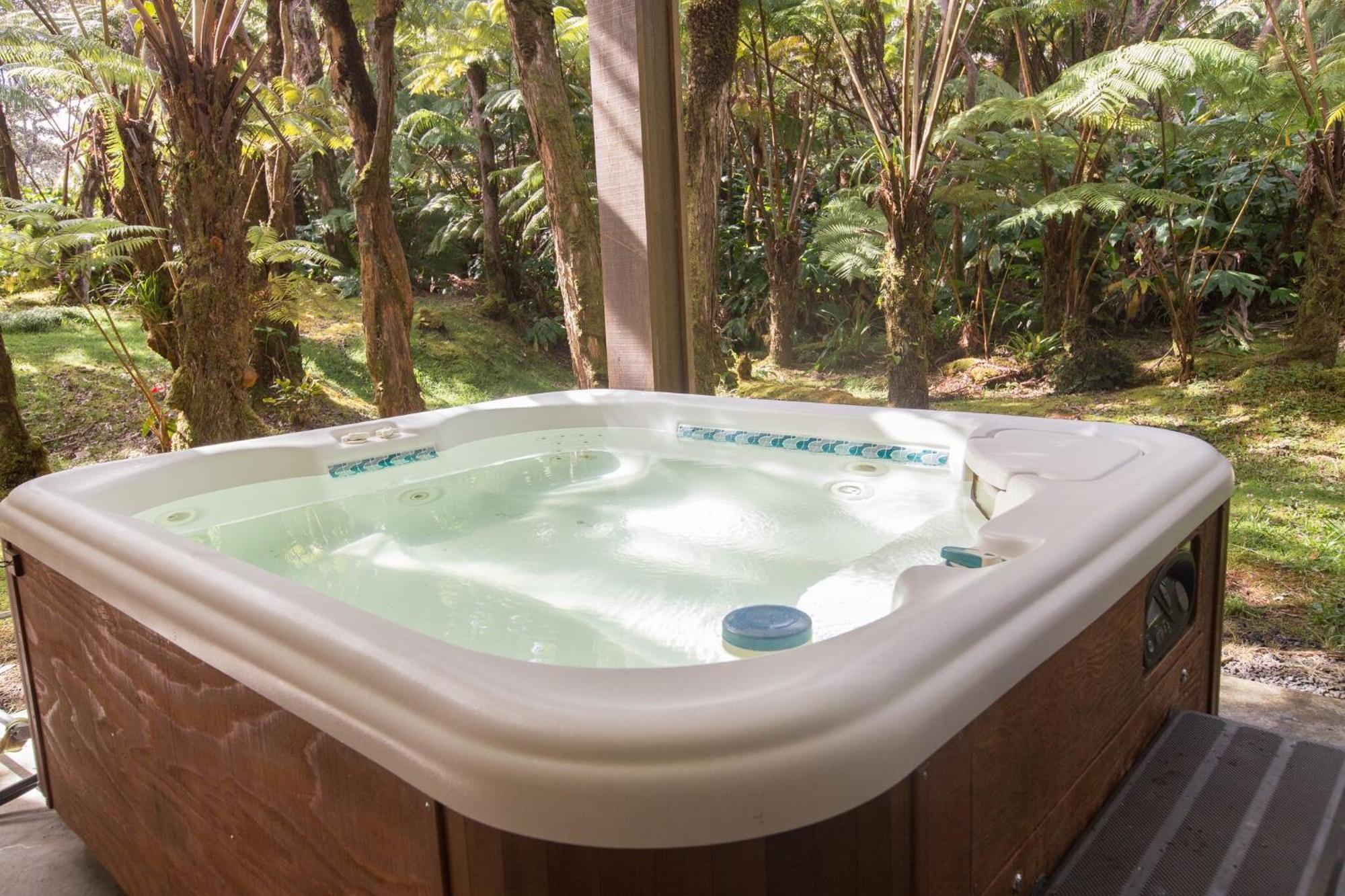 Hale Mauna Loa Upper Level With Shared Hot Tub Волкано Екстер'єр фото