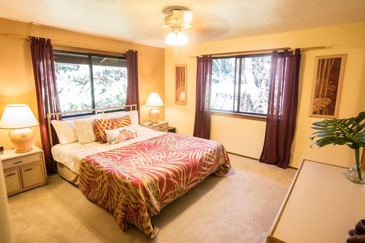 Hale Mauna Loa Upper Level With Shared Hot Tub Волкано Екстер'єр фото